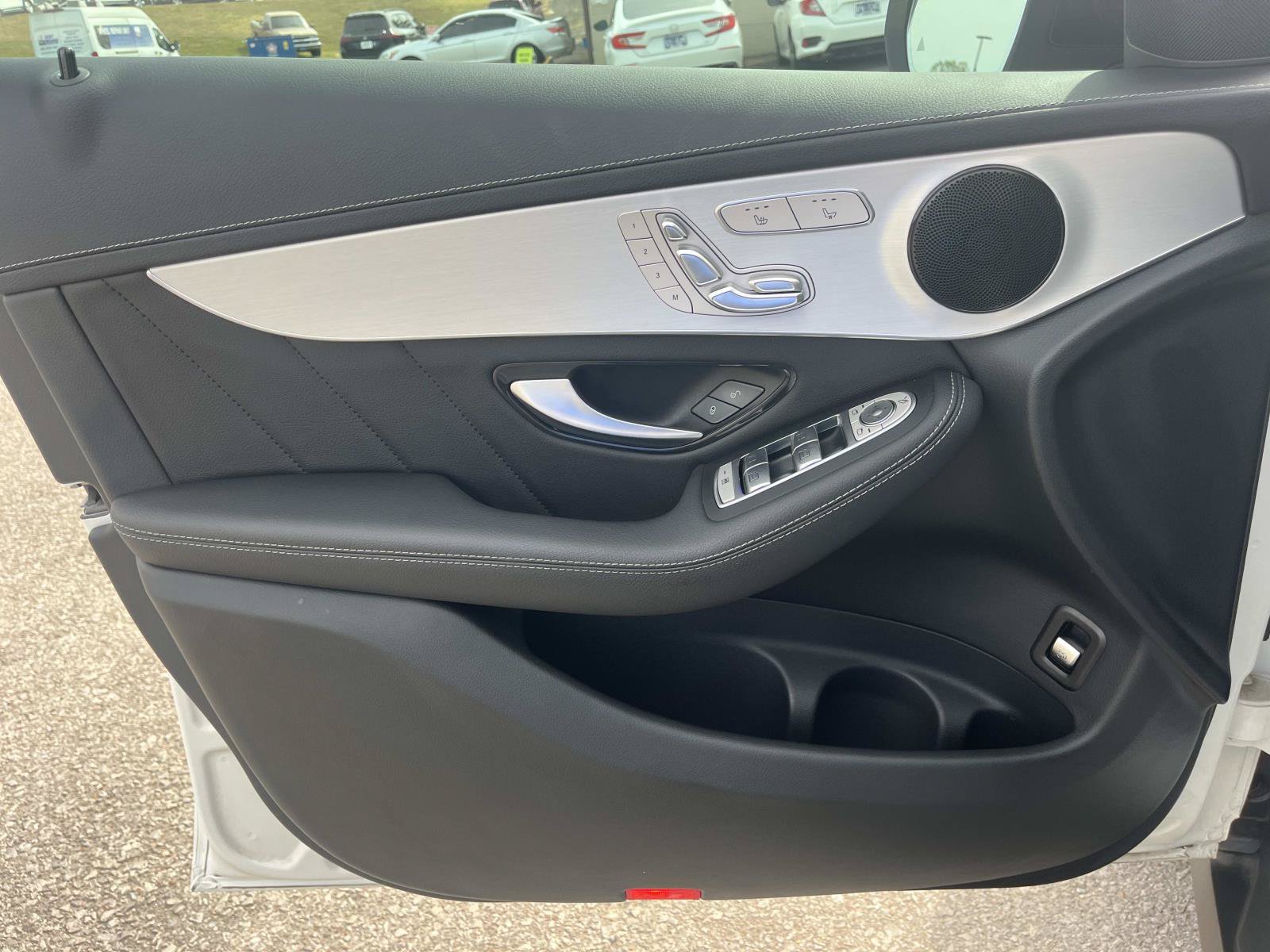 Certified 2022 Mercedes-Benz GLC 43 AMG 4MATIC image 28