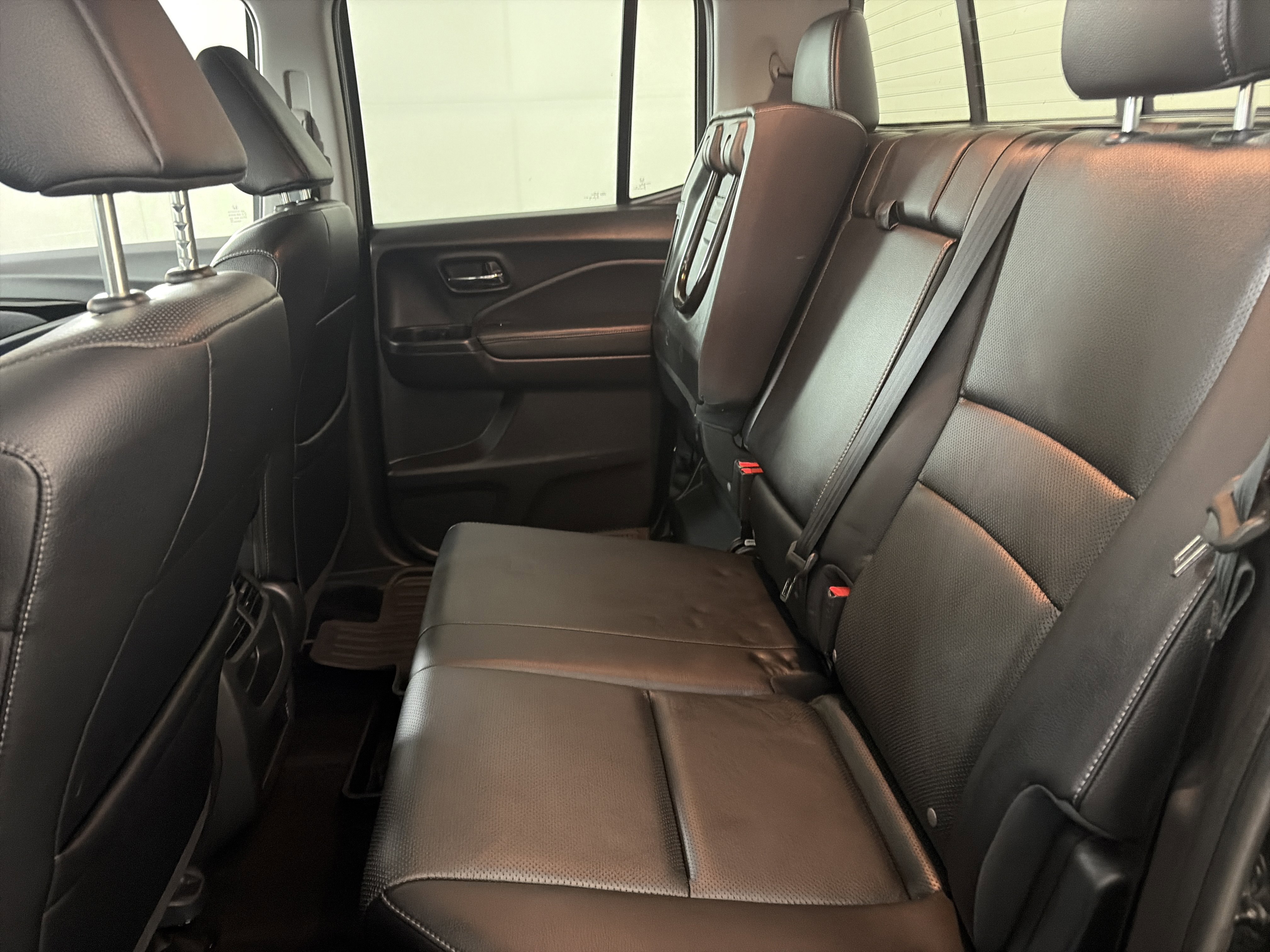 Used 2018 Honda Ridgeline RTL-E image 26