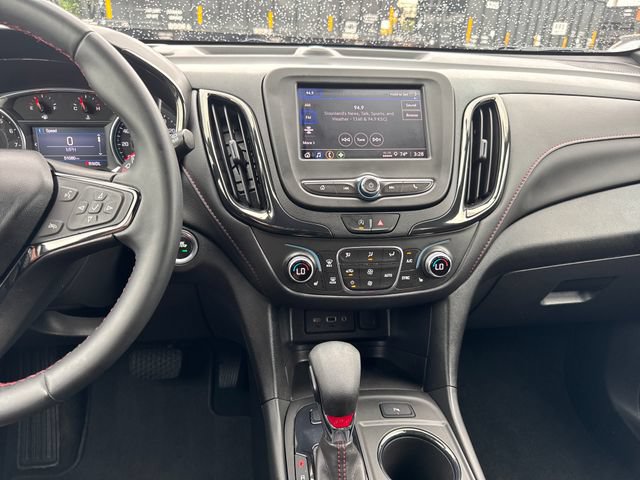 Used 2023 Chevrolet Equinox RS AWD/4WD image 18