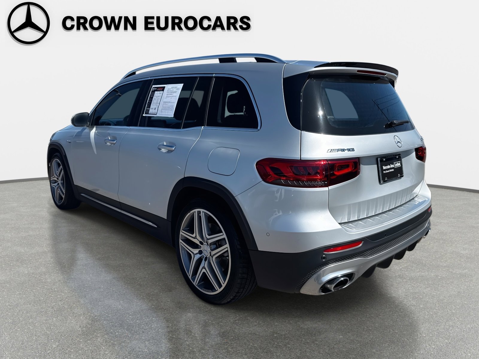 Certified 2022 Mercedes-Benz GLB 35 AMG 4MATIC image 4