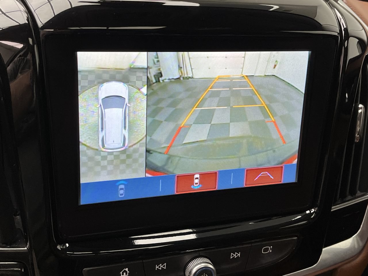 Certified 2019 Chevrolet Traverse High Country AWD/4WD image 6