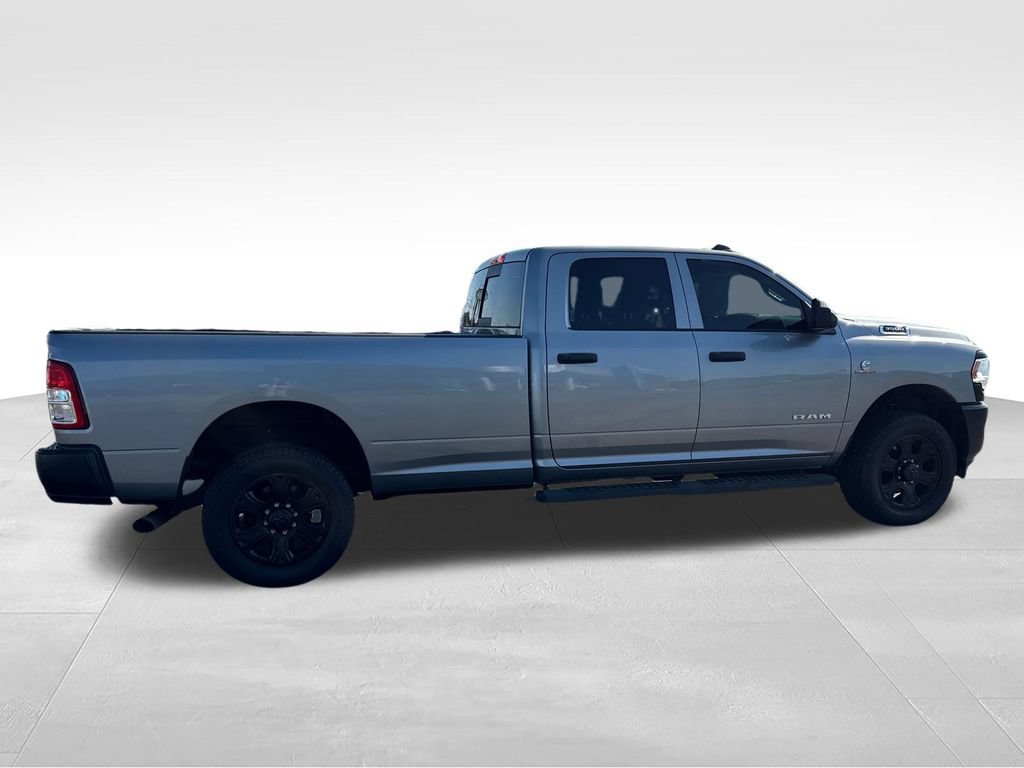 Used 2021 RAM 3500 Tradesman AWD/4WD image 3