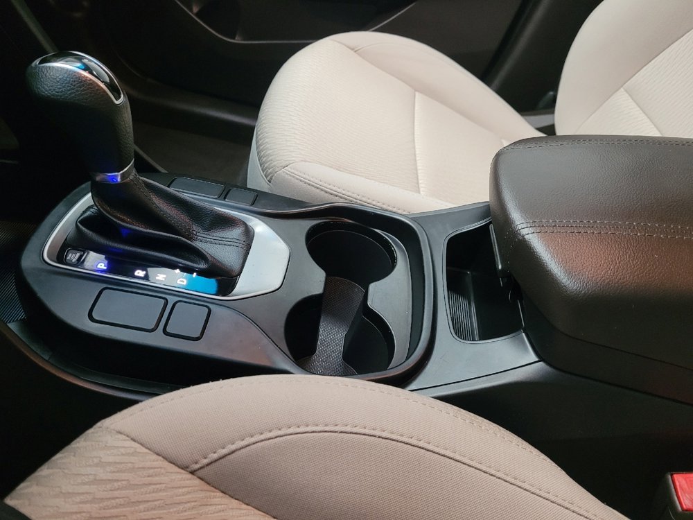 Used 2018 Hyundai Santa Fe Sport image 26