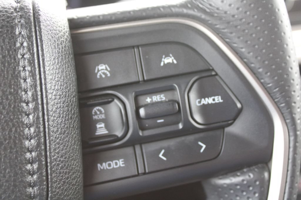 Used 2025 Toyota 4Runner TRD Sport AWD/4WD image 33