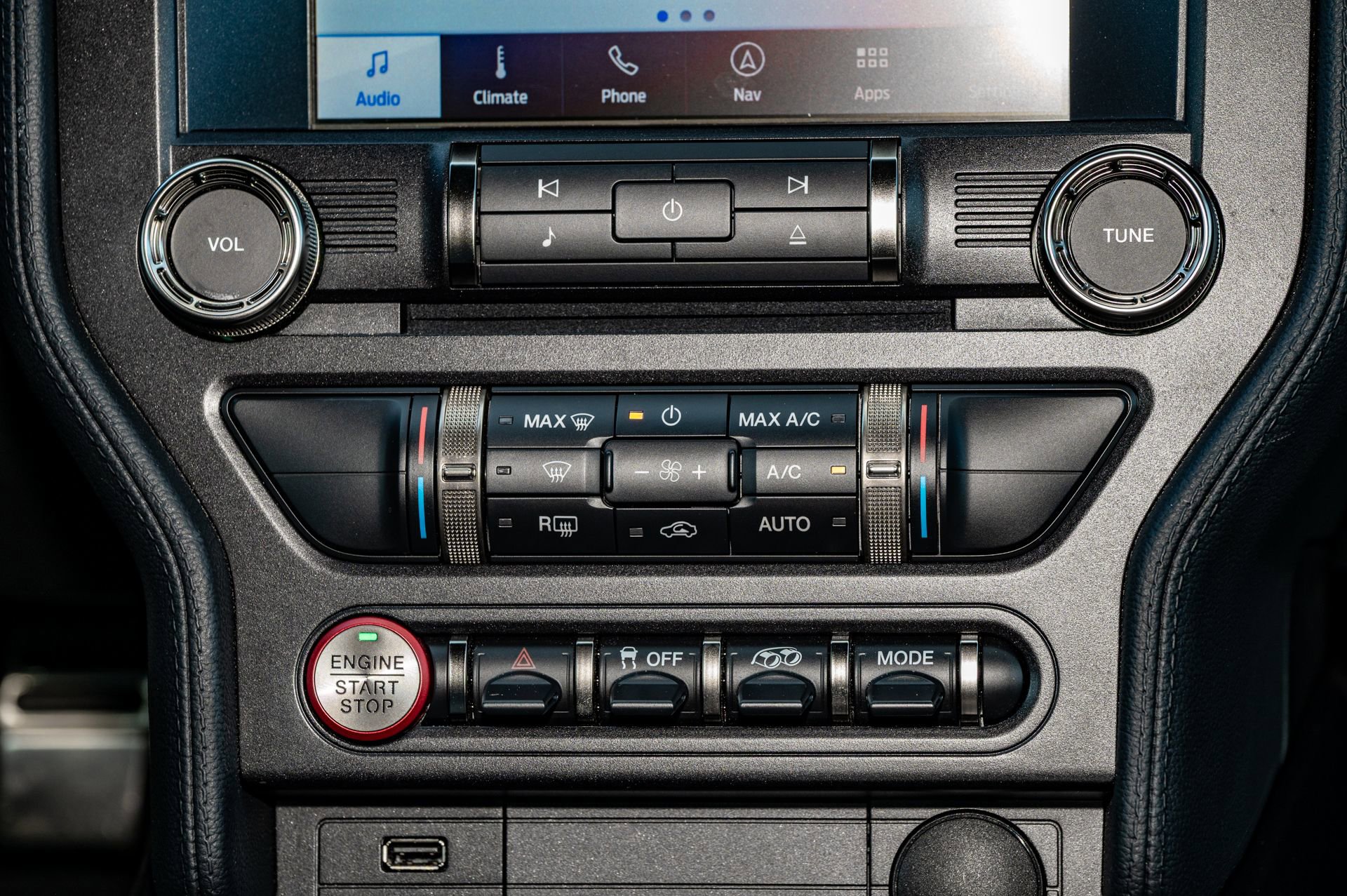 Used 2022 Ford Mustang Shelby GT500 w/ Technology Package image 20