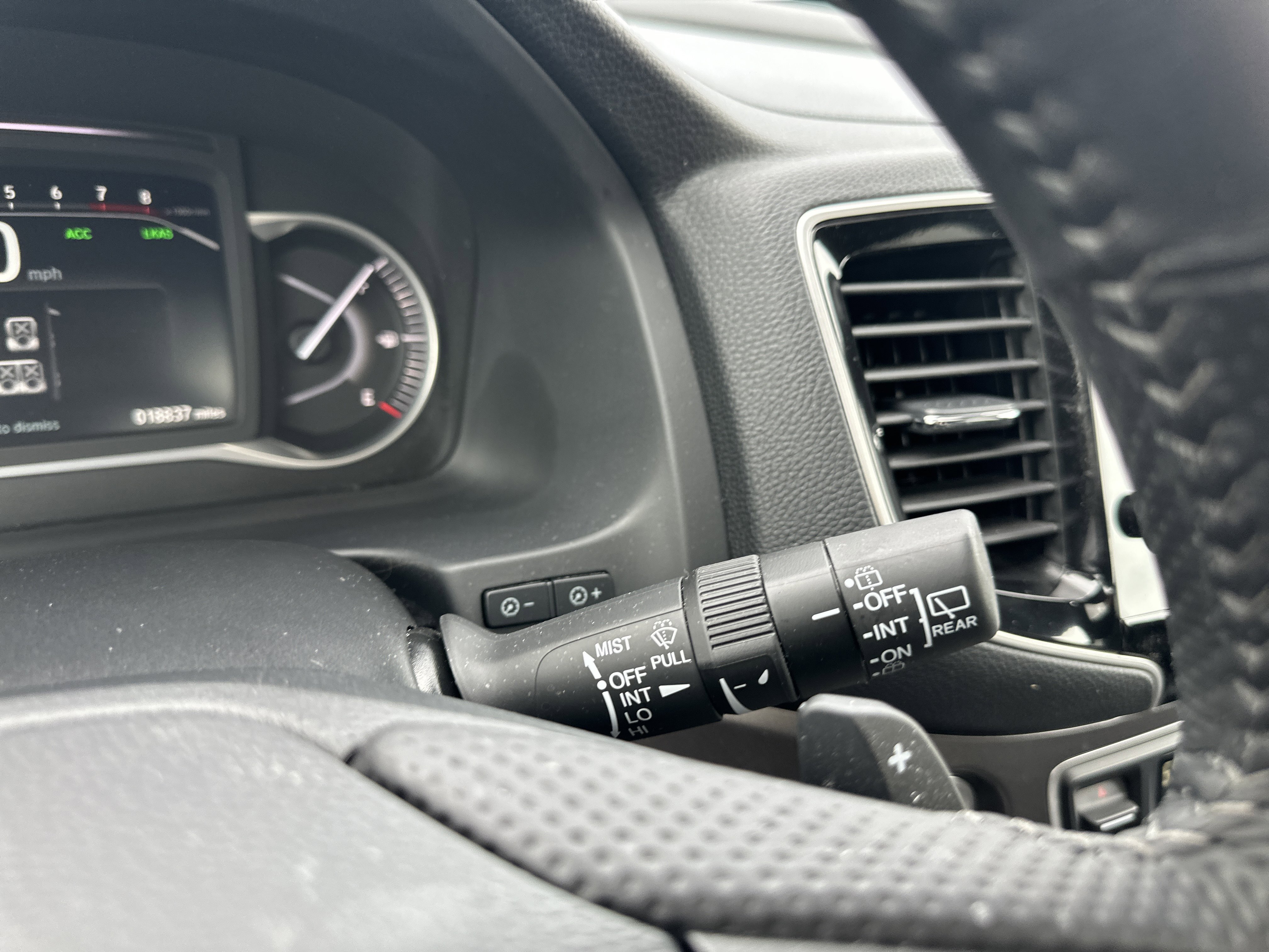 Used 2025 Honda Passport EX-L image 24