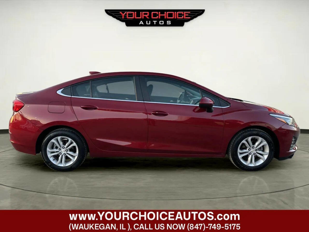 Used 2019 Chevrolet Cruze LT image 6