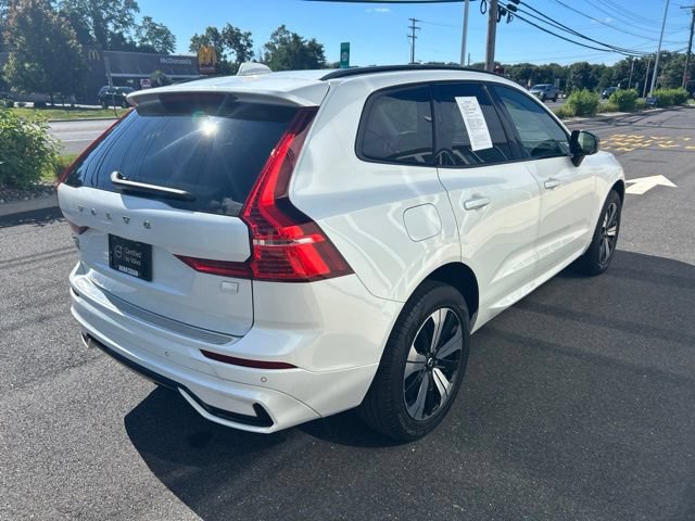 Certified 2024 Volvo XC60 T8 Core w/ Climate Package AWD/4WD image 5