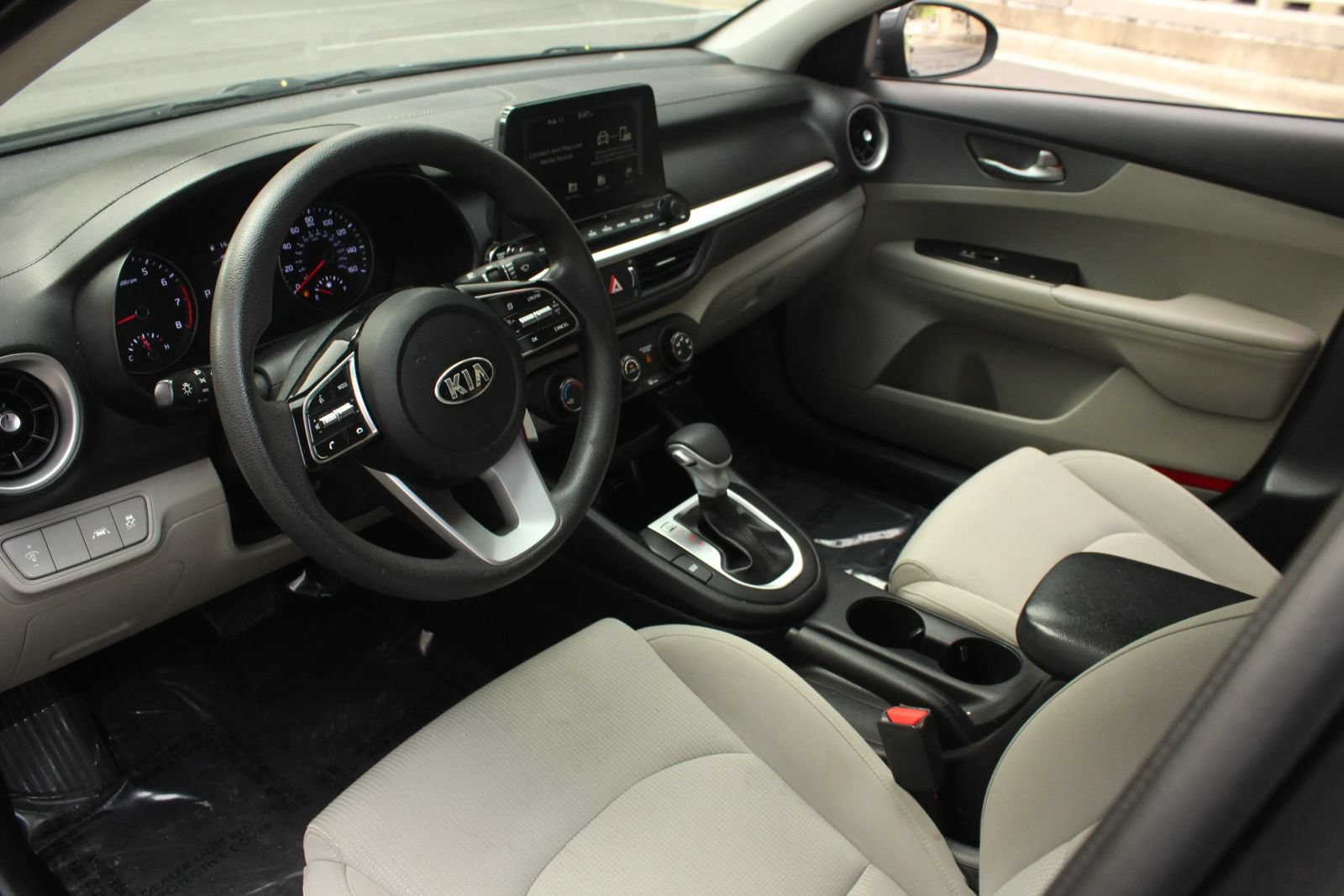 Used 2021 Kia Forte LXS FWD image 13