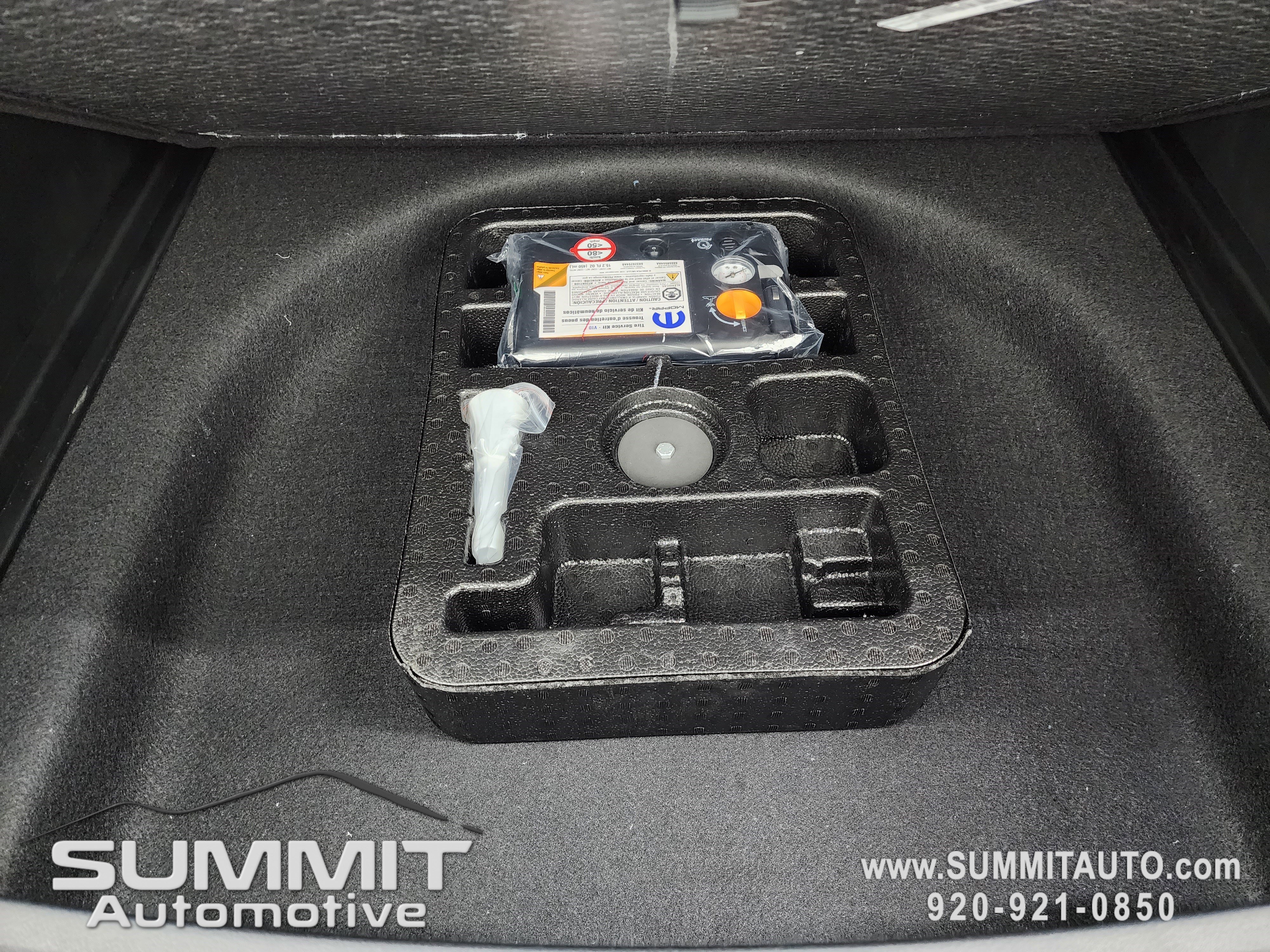 New 2026 Jeep Compass Limited w/ Sun, Sound & Navigation Group image 28