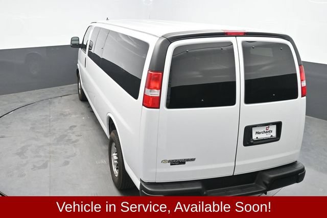 Used 2024 Chevrolet Express 3500 LS RWD image 29