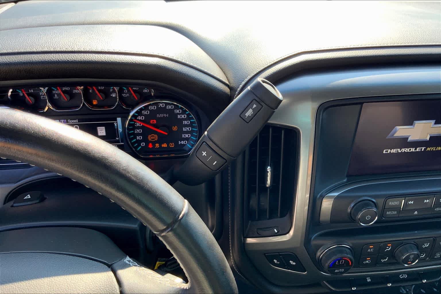 Used 2018 Chevrolet Silverado 1500 LTZ w/ Sport Package AWD/4WD image 16