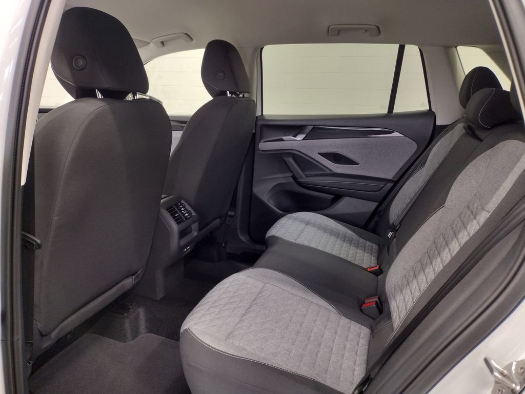 New 2025 Volkswagen Tiguan S image 21