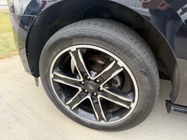 Used 2019 Ford Expedition Max Limited w/ Equipment Group 303A image 5