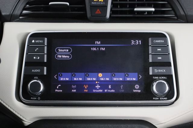 Used 2021 Nissan Versa SV image 24