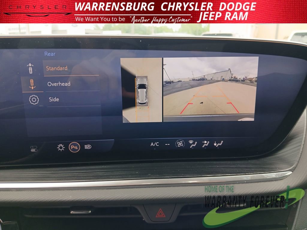 Used 2024 Buick Envision Preferred AWD/4WD image 22
