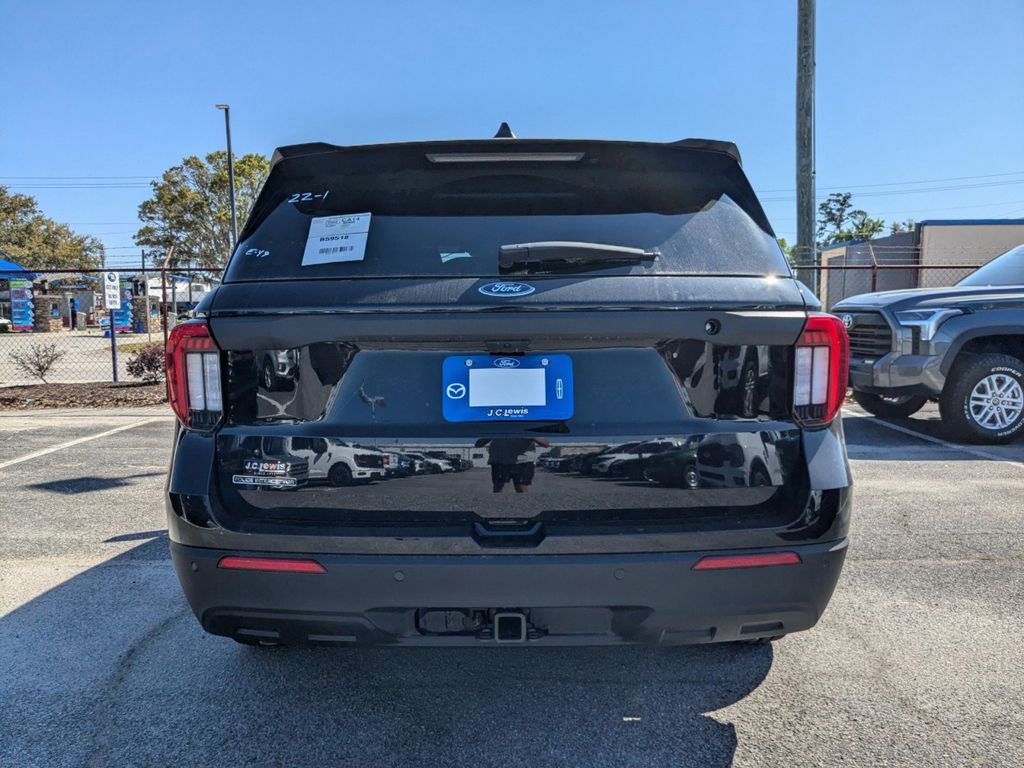 New 2025 Ford Explorer 4WD Police Interceptor image 5