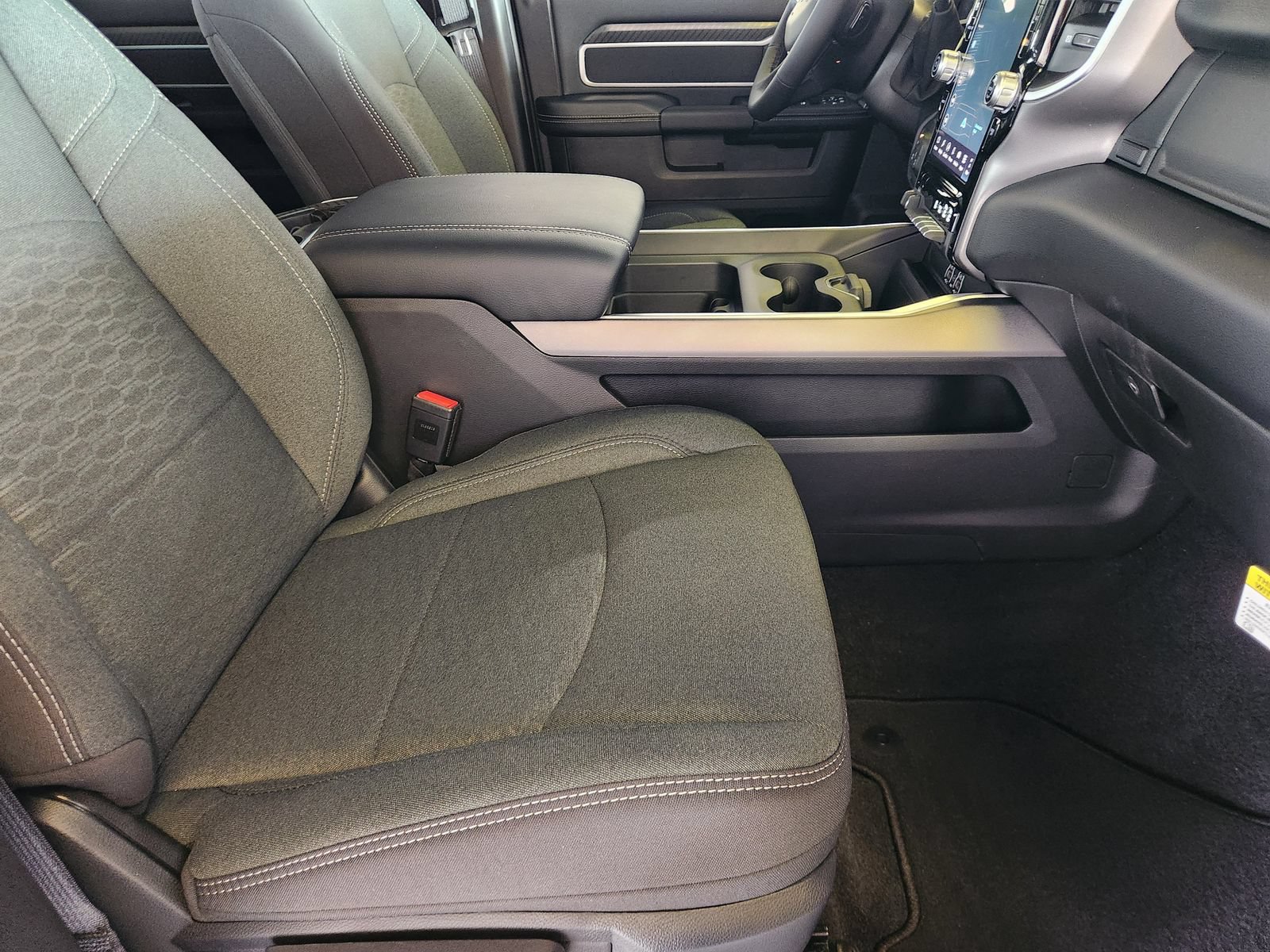 New 2026 RAM 2500 Lone Star AWD/4WD image 13