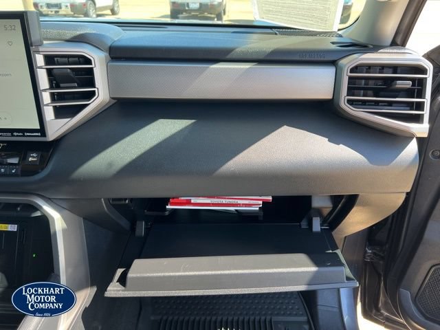 Used 2022 Toyota Tundra Limited w/ Power Package RWD image 38
