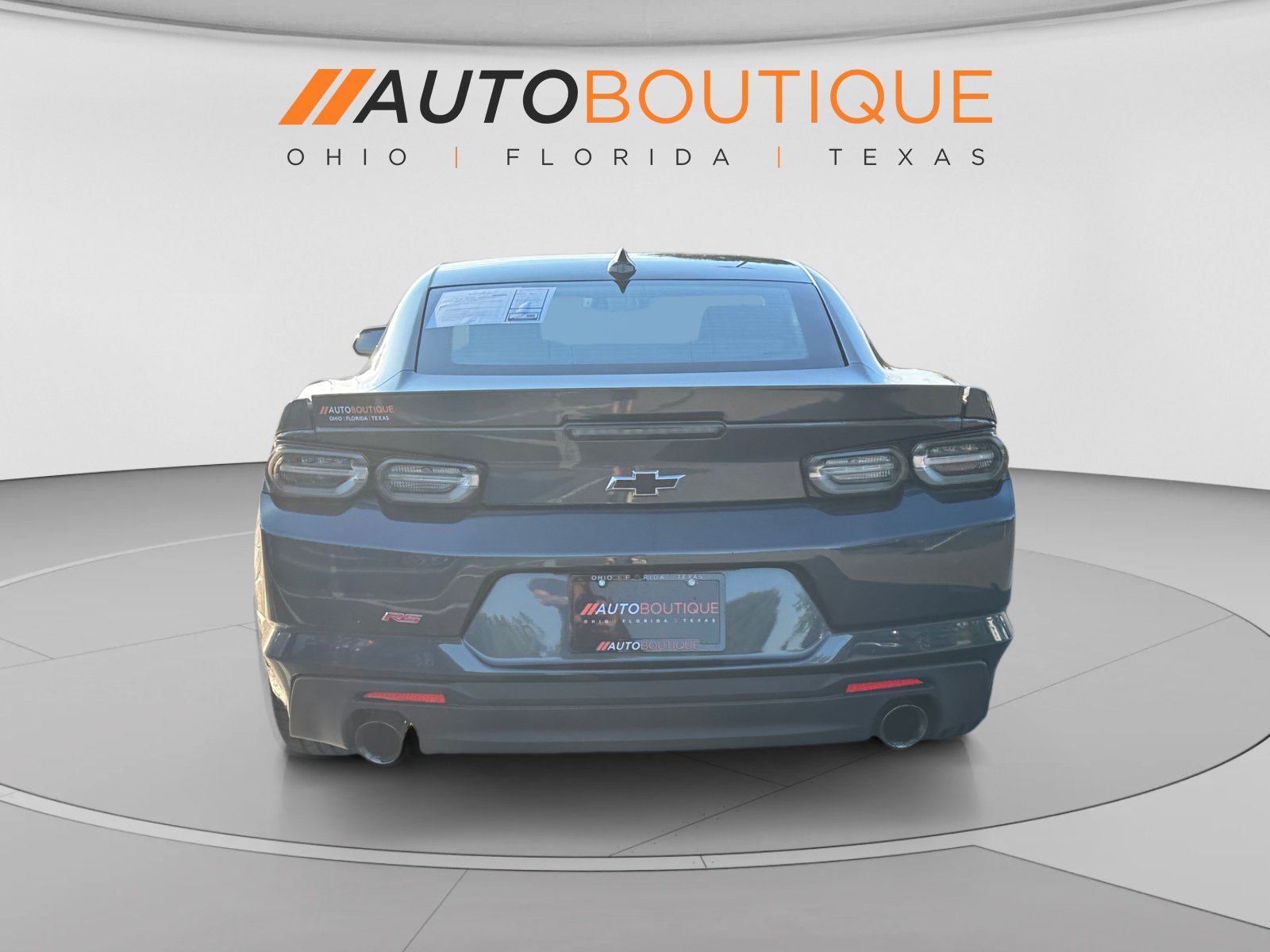 Used 2020 Chevrolet Camaro LT w/ RS Package RWD image 4