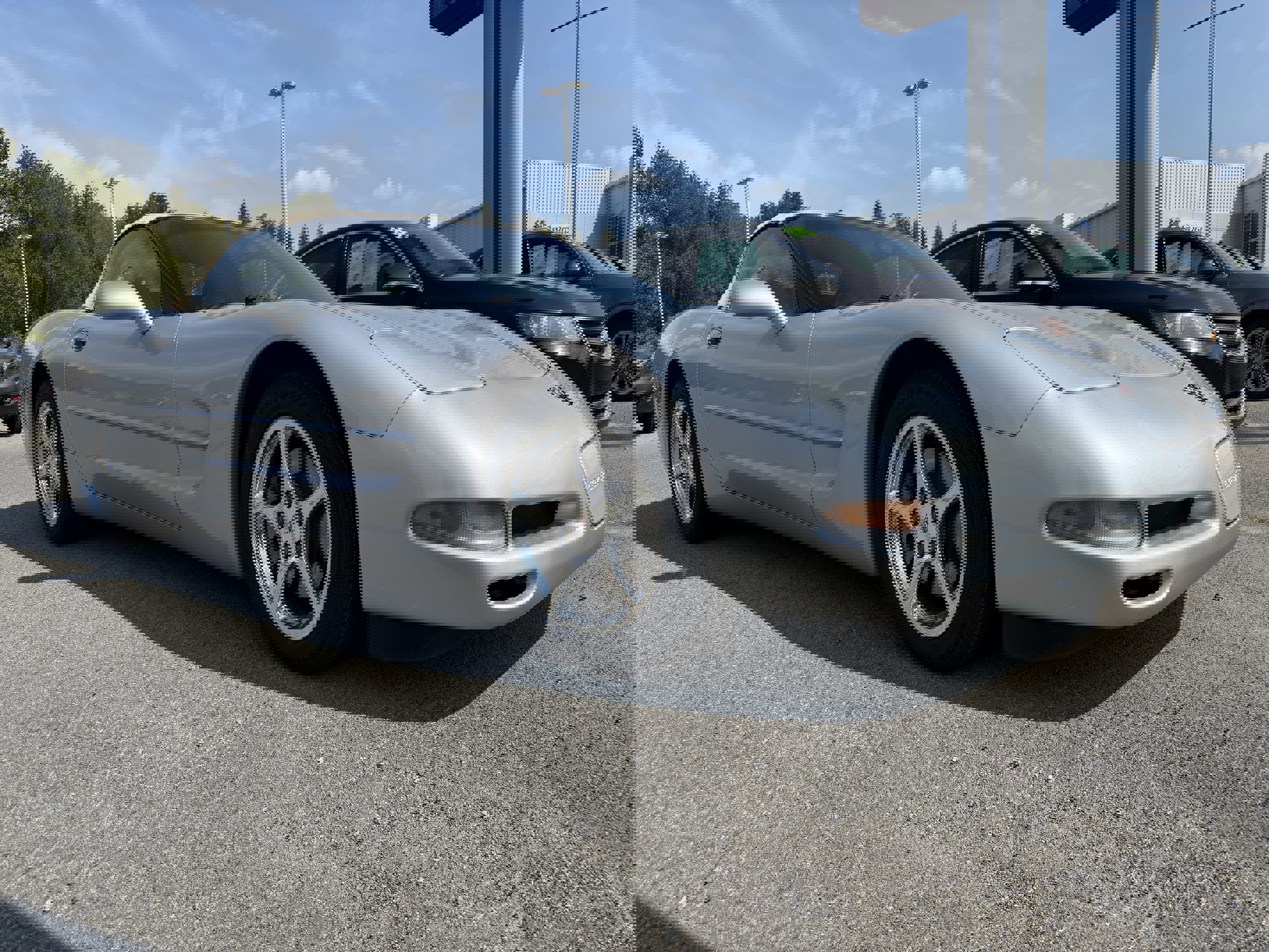 Used 2000 Chevrolet Corvette Convertible w/ Memory Pkg image 3