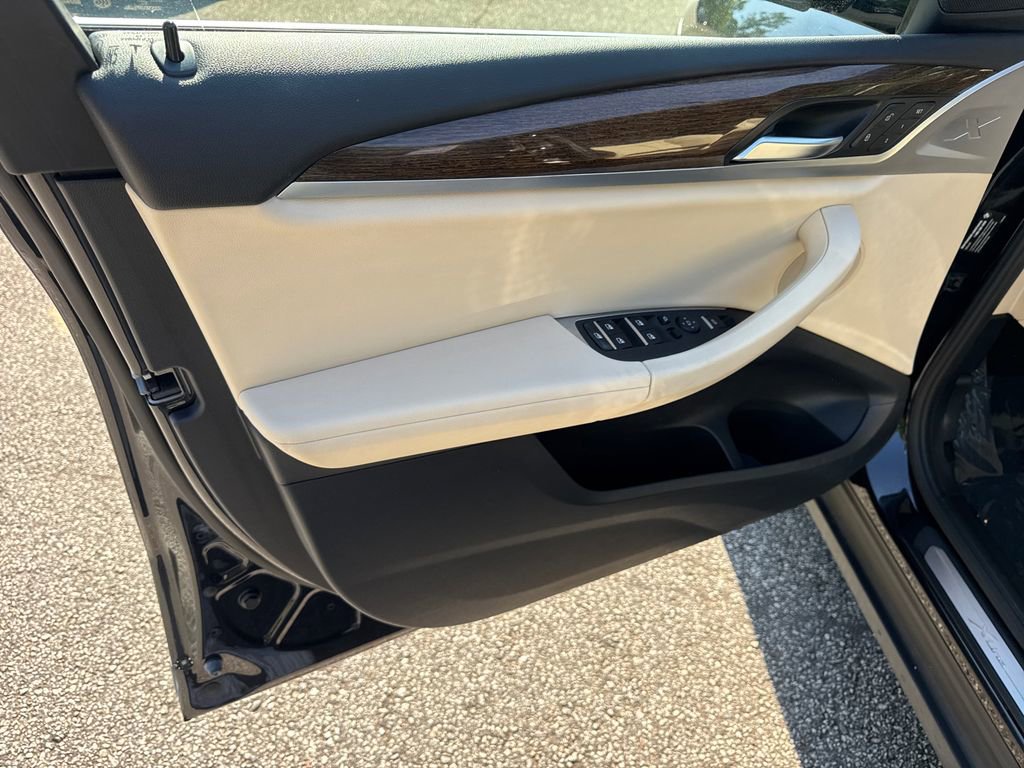 Used 2019 BMW X3 sDrive30i w/ Convenience Package RWD image 10