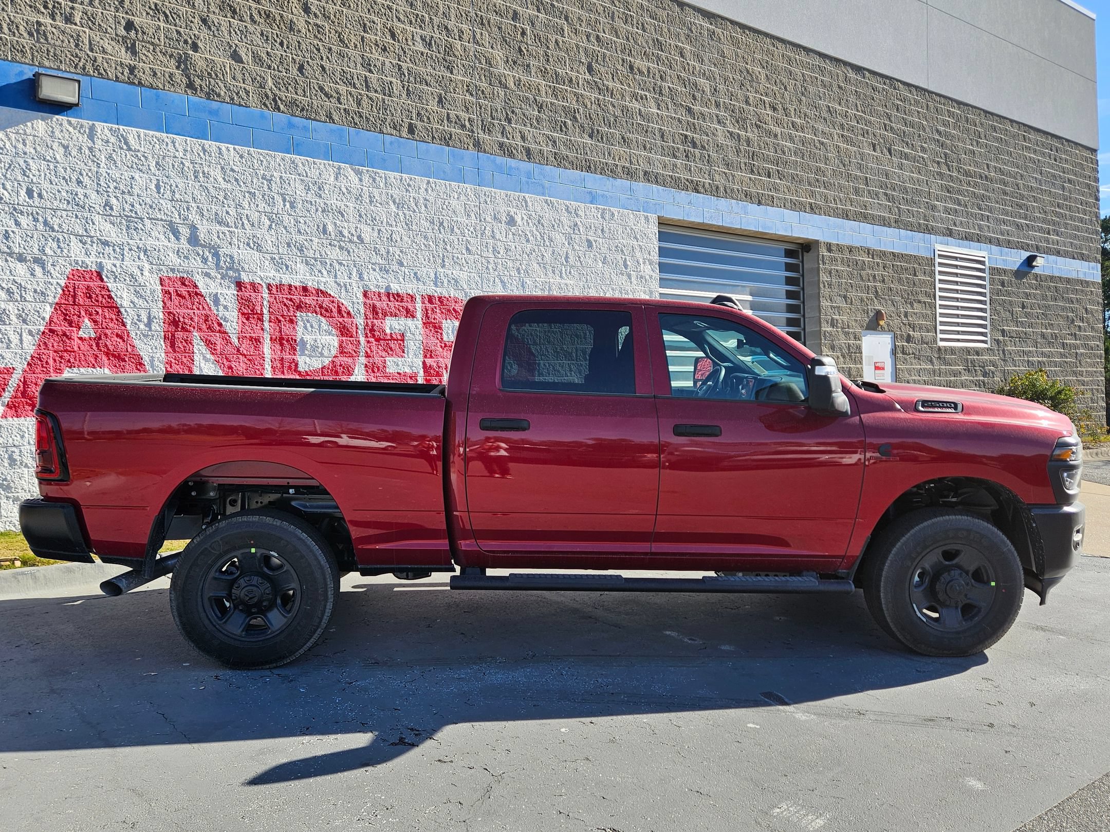 New 2026 RAM 2500 Tradesman AWD/4WD image 8