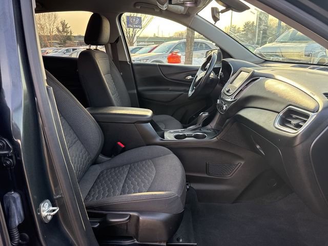 Used 2018 Chevrolet Equinox LT AWD/4WD image 29