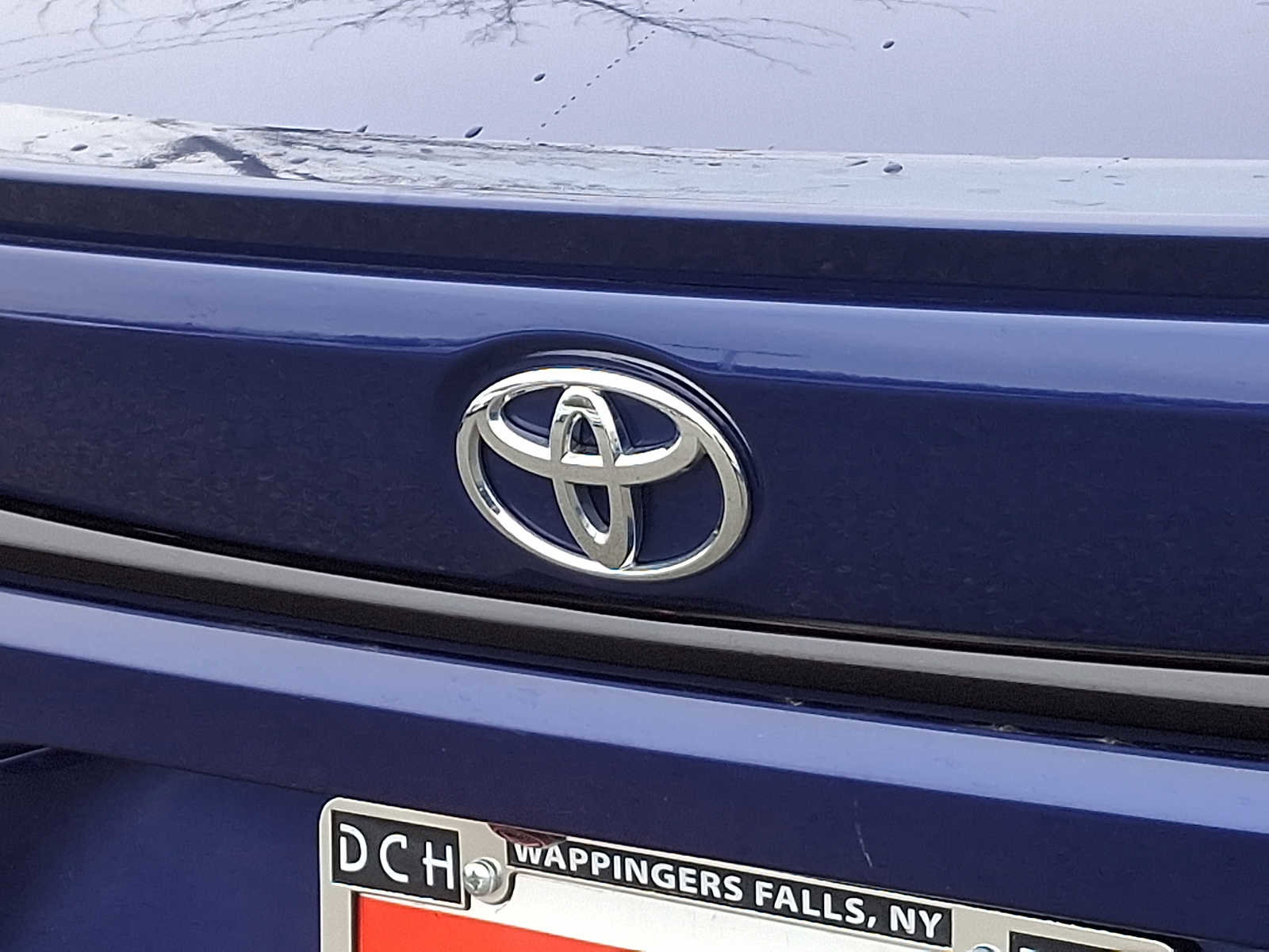 Certified 2022 Toyota Corolla SE w/ SE Premium Package image 30