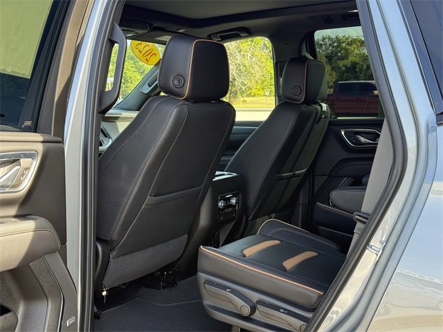 Used 2023 GMC Yukon AT4 image 29