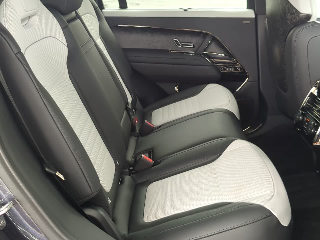 New 2026 Land Rover Range Rover Sport SV AWD/4WD image 21