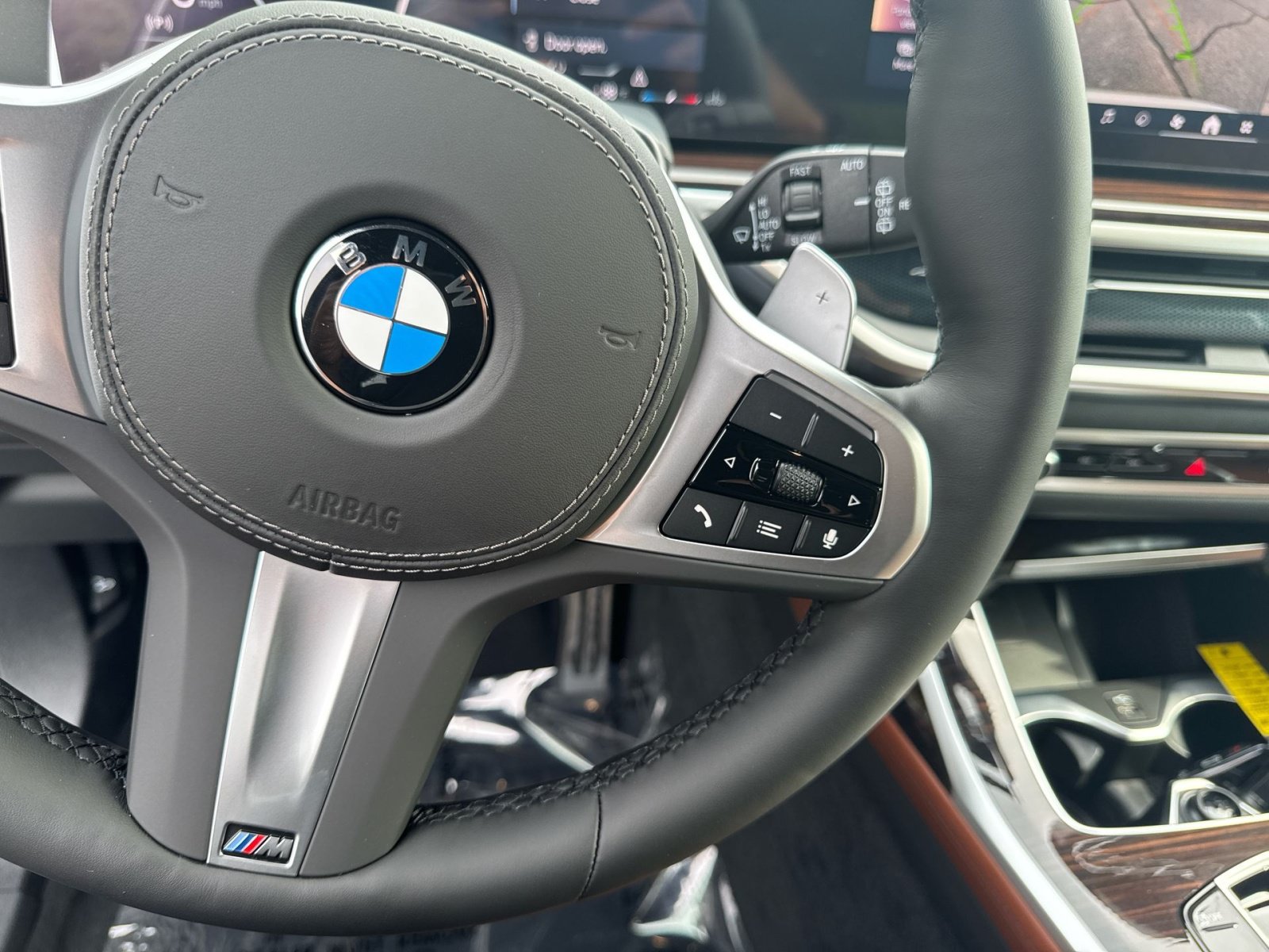 New 2027 BMW X7 xDrive40i w/ M Sport Package AWD/4WD image 23