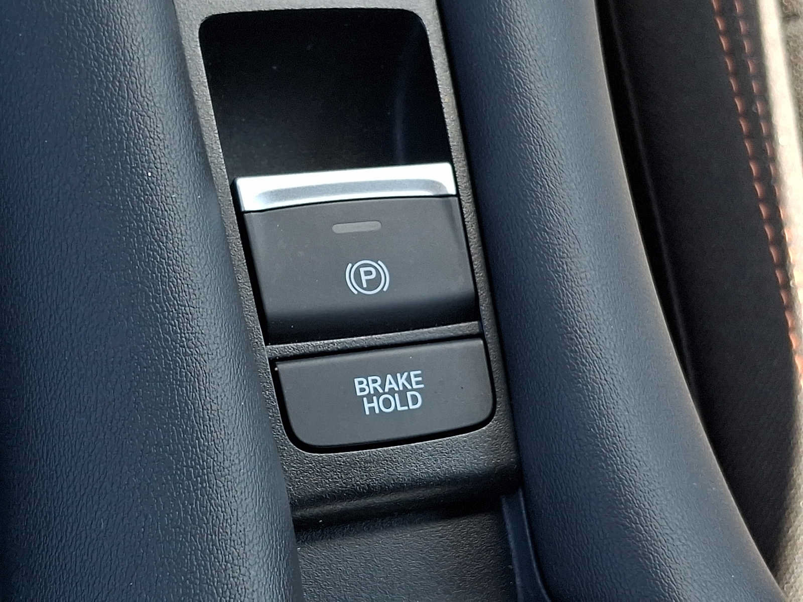 Used 2024 Honda HR-V Sport image 23