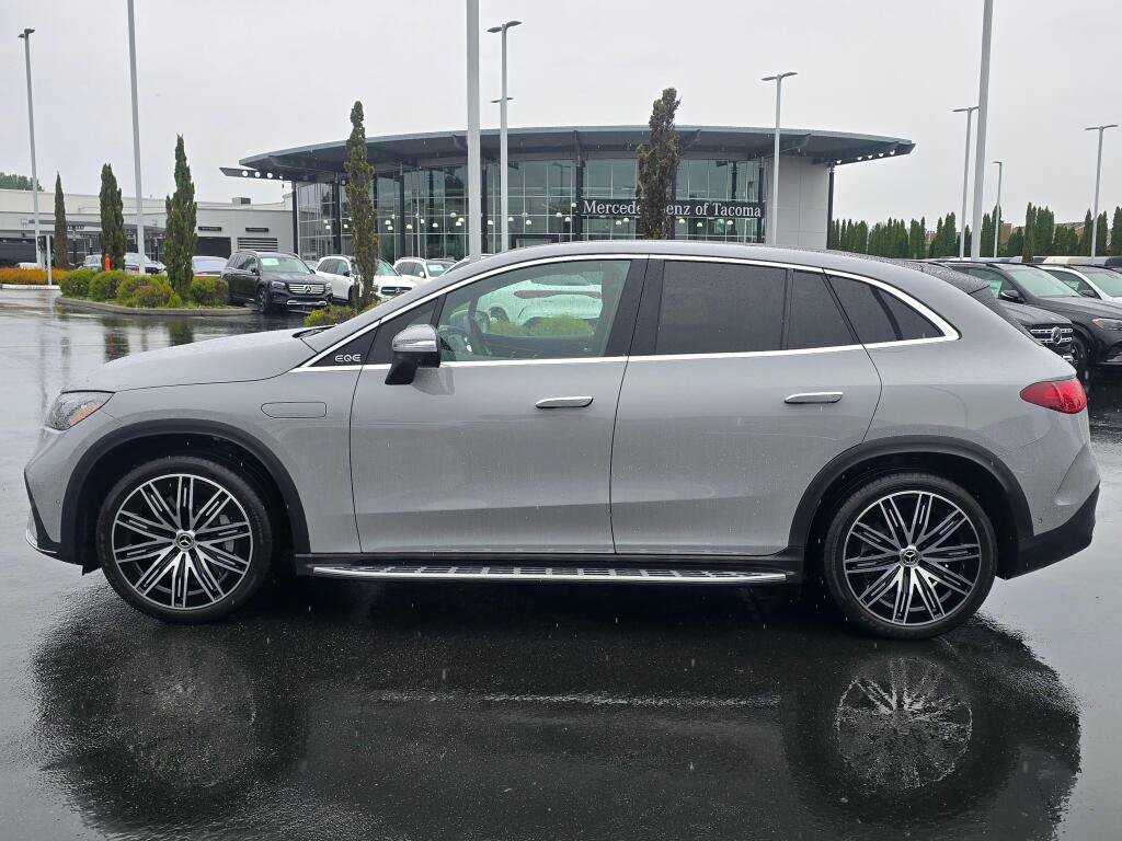 Used 2023 Mercedes-Benz EQE 350+ 4MATIC SUV image 3