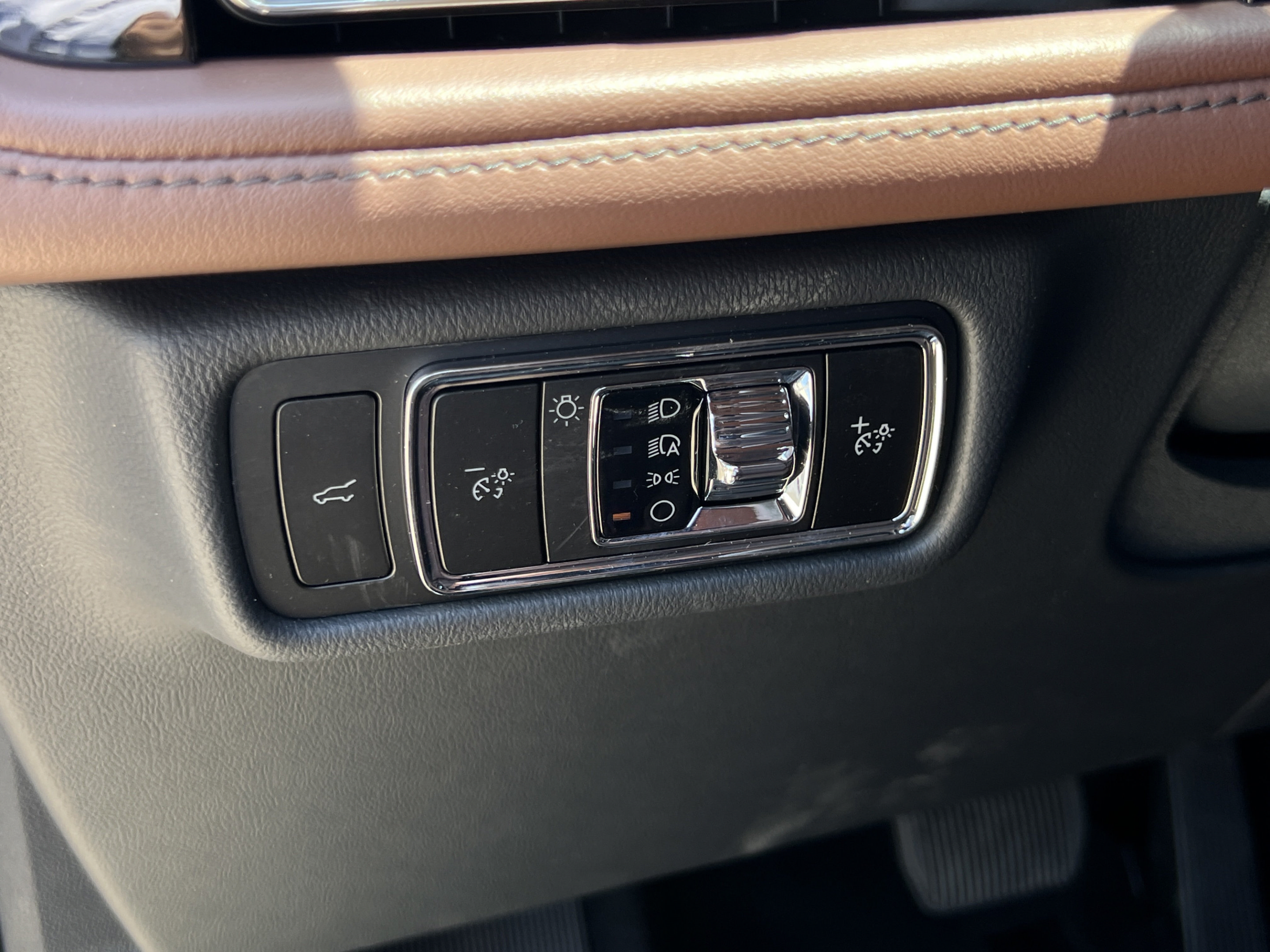 New 2026 Lincoln Aviator Reserve AWD/4WD image 12