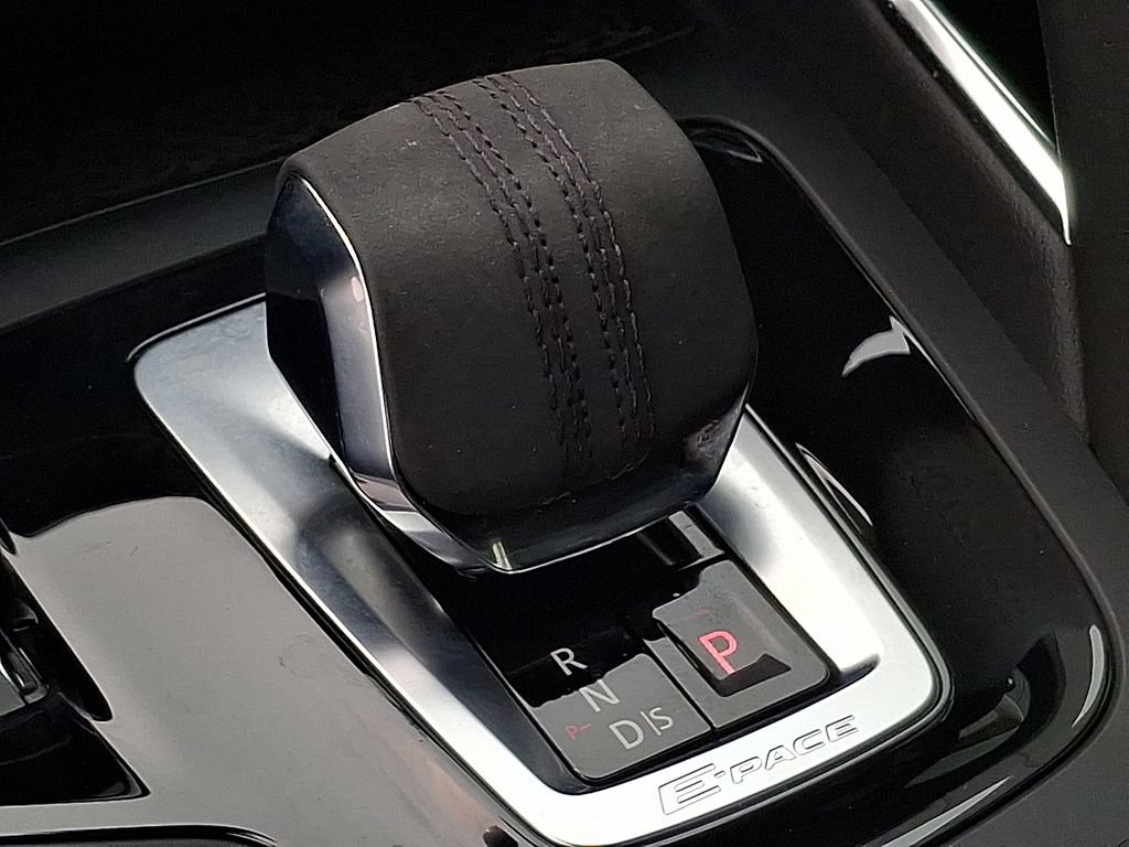 Certified 2022 Jaguar E-PACE 300 Sport AWD/4WD image 19