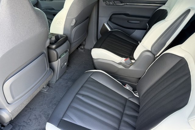 New 2026 Kia EV9 GT-Line AWD/4WD image 14
