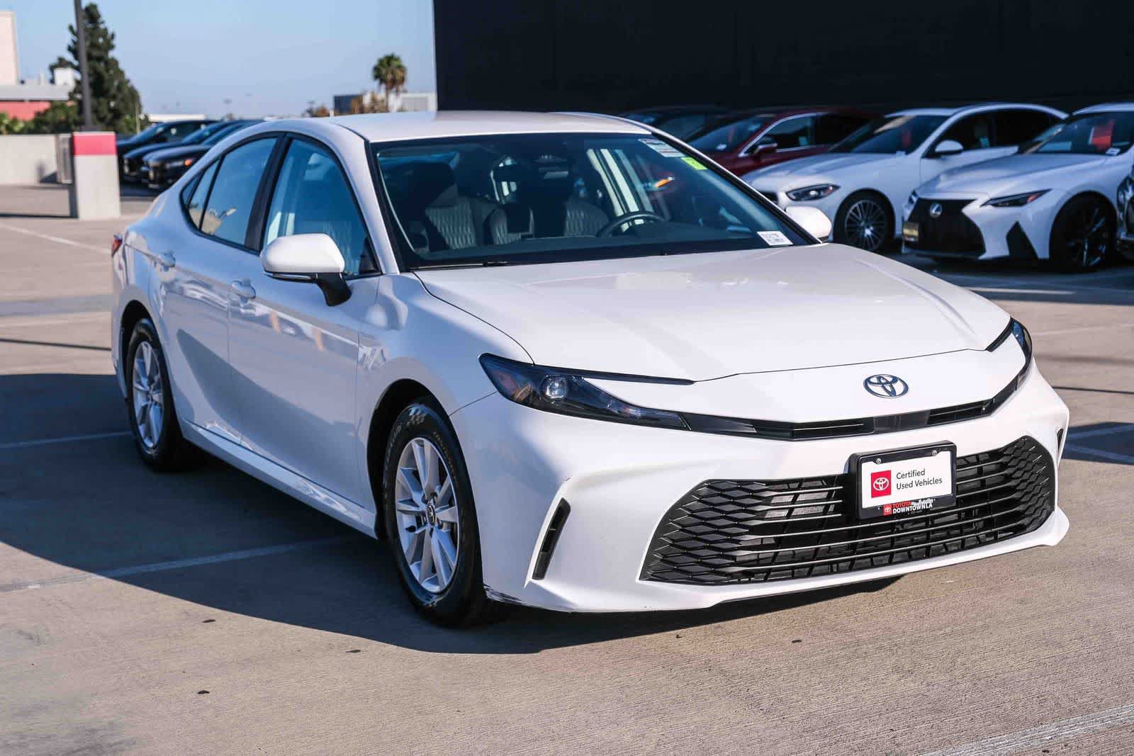 Certified 2025 Toyota Camry LE FWD image 3