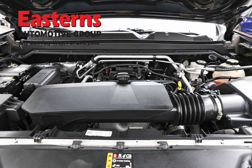 Used 2023 Chevrolet Colorado W/T RWD image 7