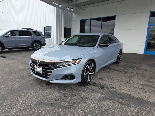 Used 2022 Honda Accord Sport image 3