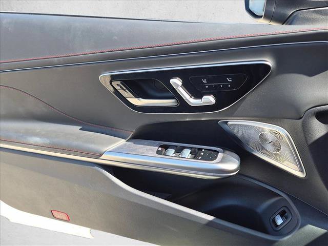 Used 2025 Mercedes-Benz CLE 53 AMG 4MATIC Cabriolet image 11