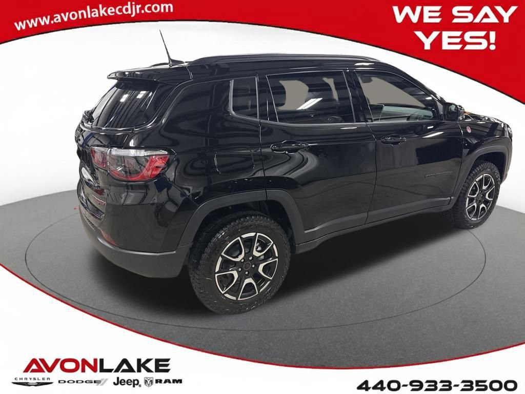 New 2026 Jeep Compass Trailhawk image 5