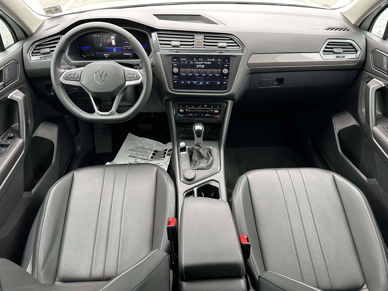 Certified 2023 Volkswagen Tiguan SE image 11