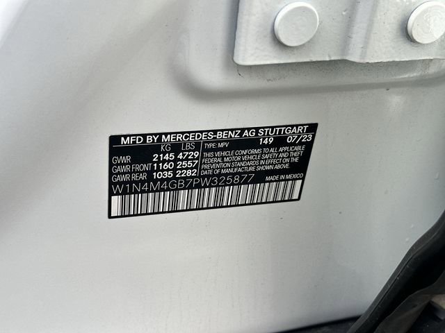 Used 2023 Mercedes-Benz GLB 250 image 33