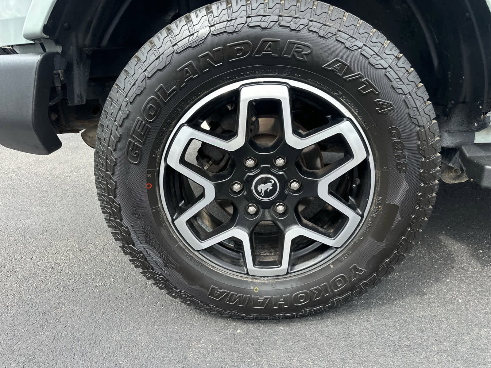 Used 2021 Ford Bronco Outer Banks image 9