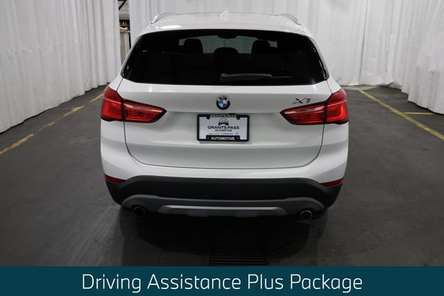 Used 2017 BMW X1 xDrive28i AWD/4WD image 4