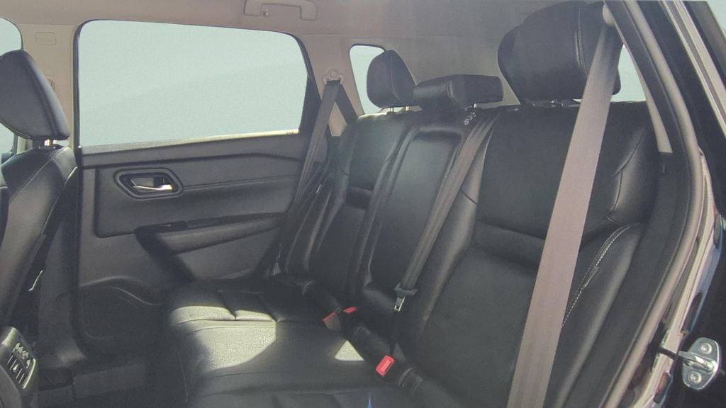 Certified 2024 Nissan Rogue SL AWD/4WD image 10