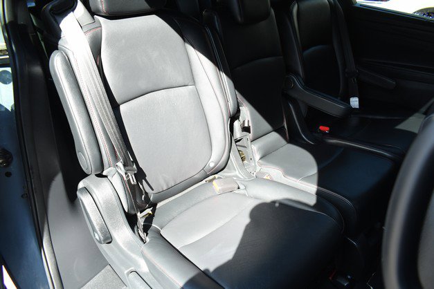 Used 2025 Honda Odyssey Sport-L image 29
