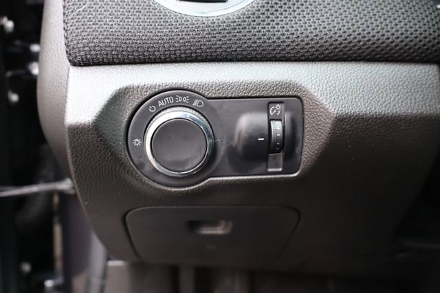 Used 2015 Chevrolet Cruze LT image 10