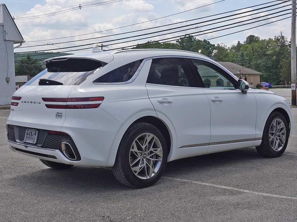 Used 2024 Genesis GV70 2.5T w/ Advanced Package AWD/4WD image 11